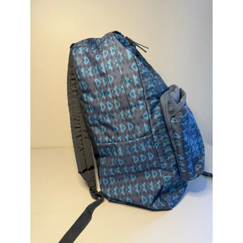 Jansport small hole
